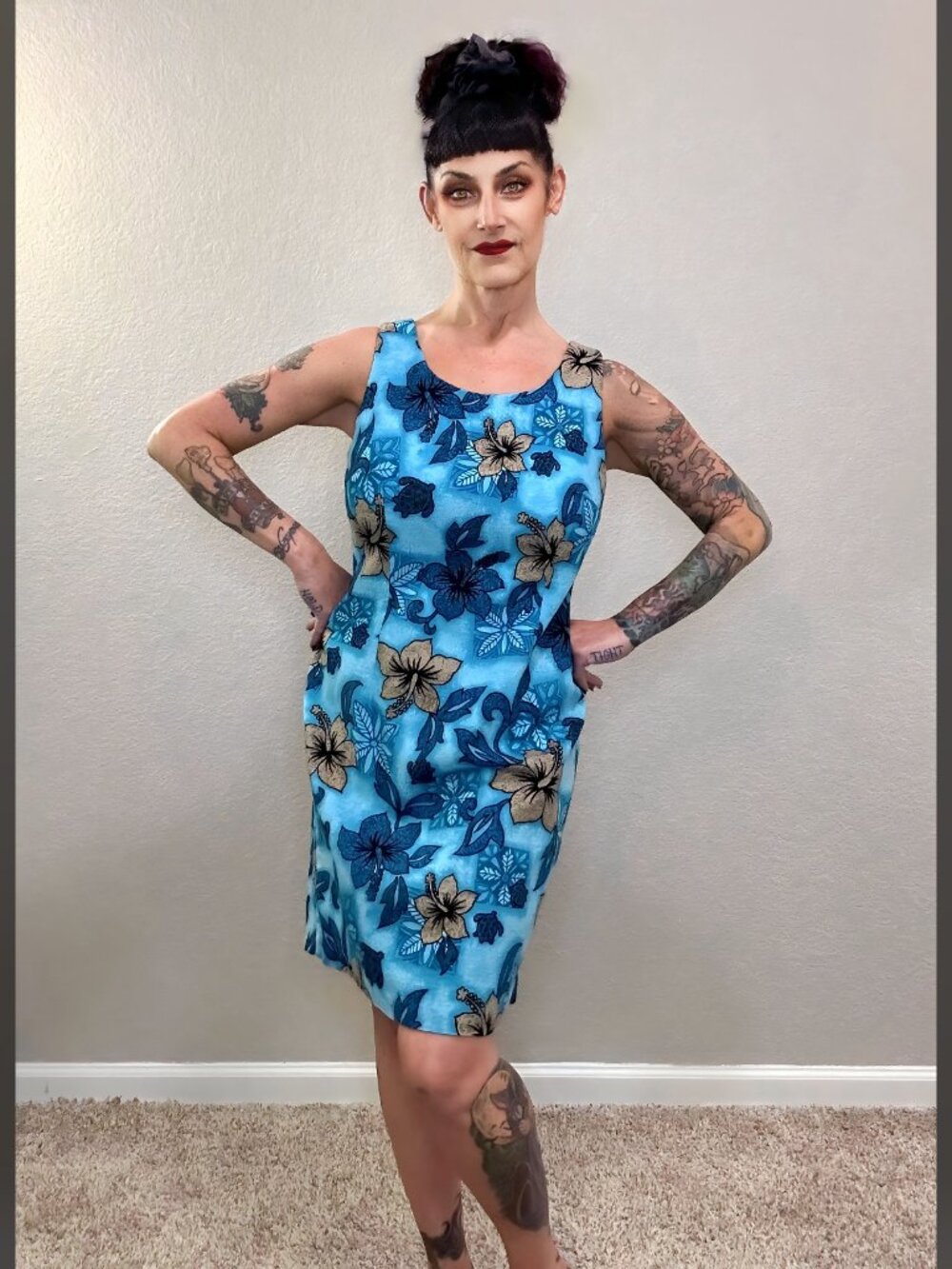 90s Vintage Hilo Hattie Hawaiian Dress: Blue Tropical Tiki Sheath, 10